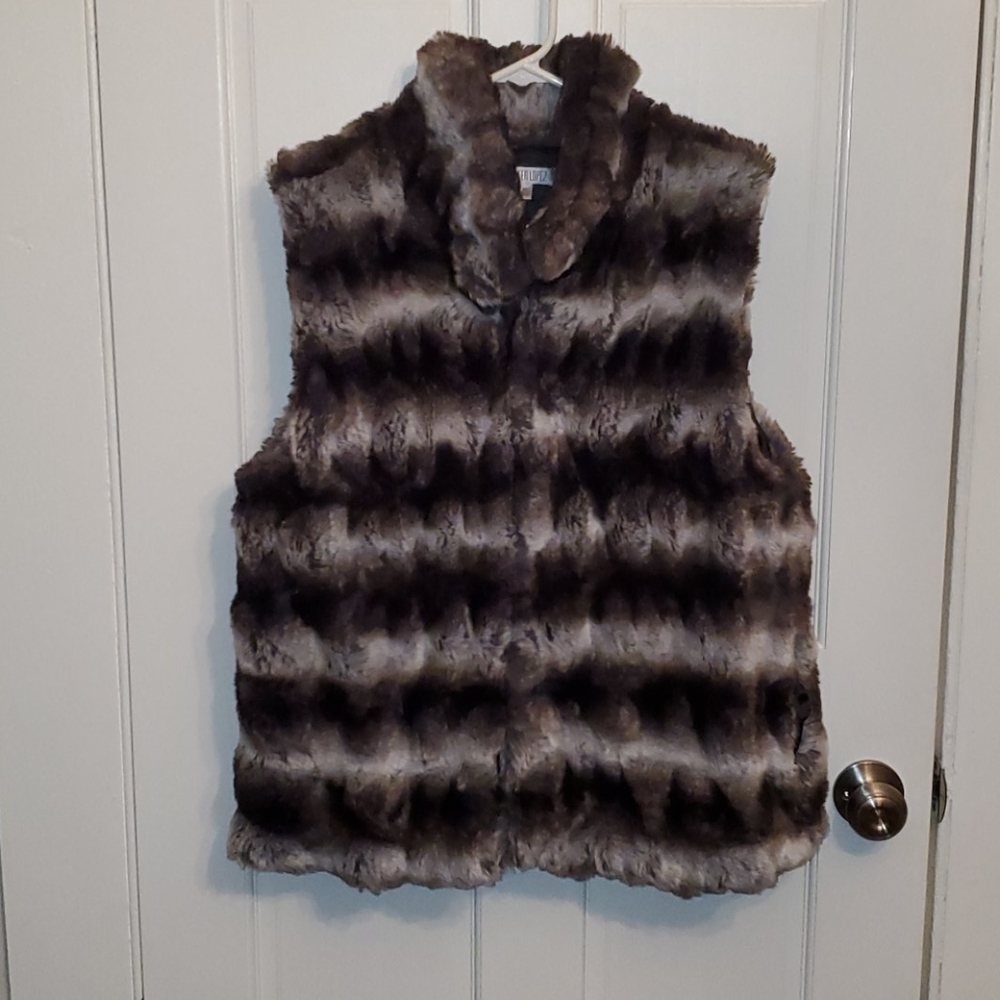 Jennifer Lopez Faux Fur Vest